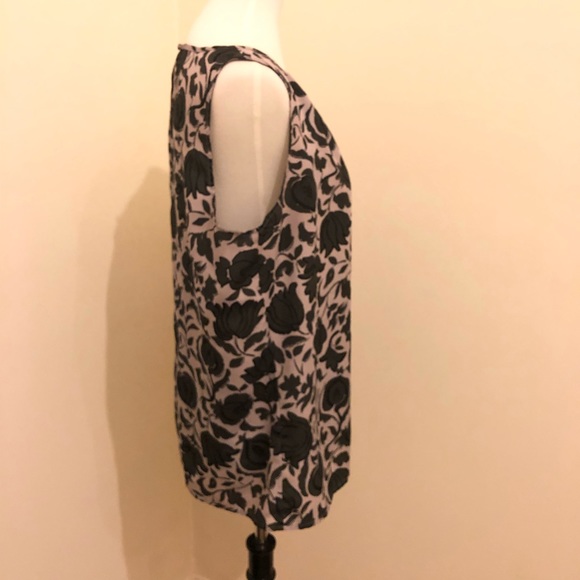 Final Price 🌹 Venus Flowery Blouse. - Picture 2 of 6